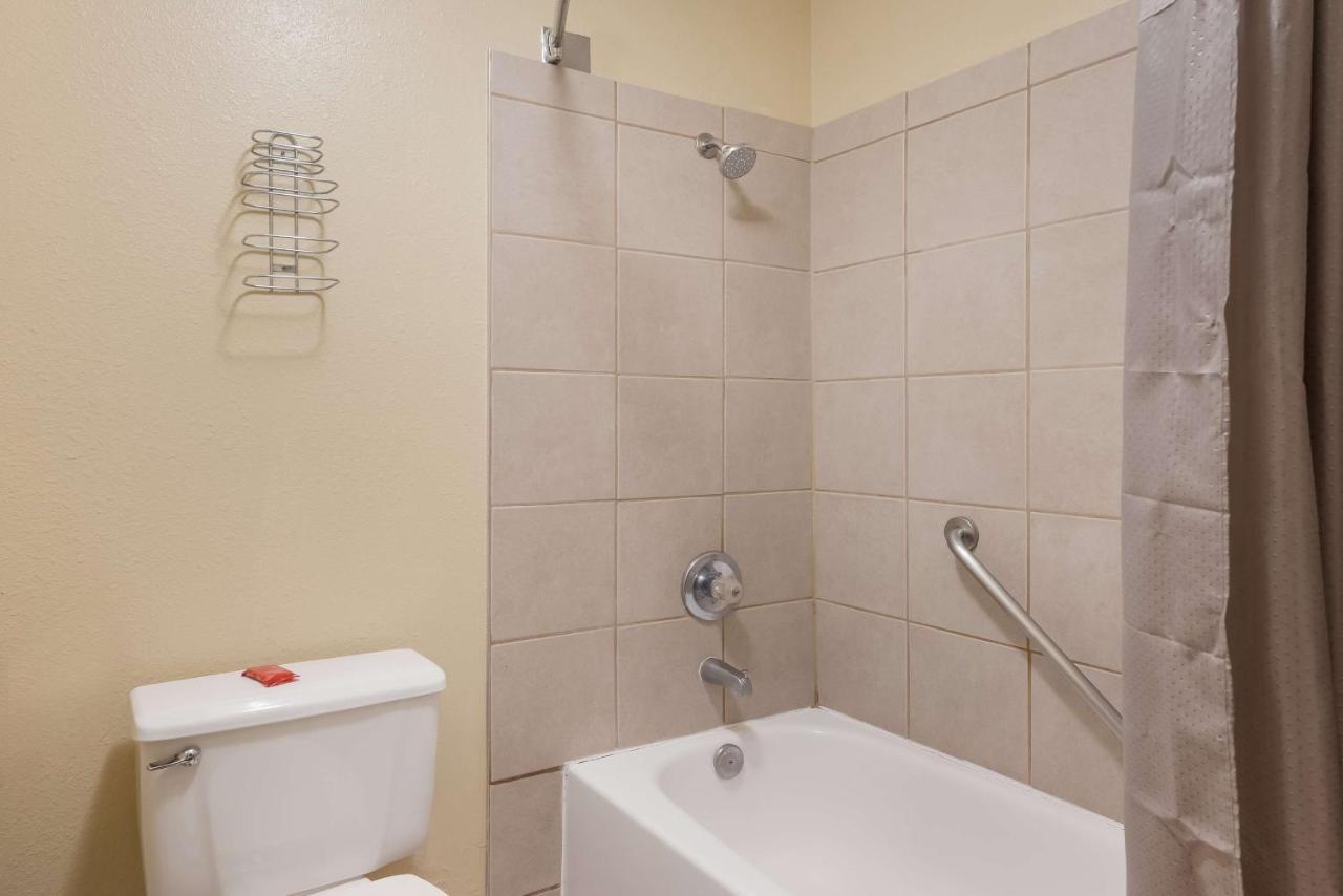 Surestay Hotel By Best Western Wells Esterno foto
